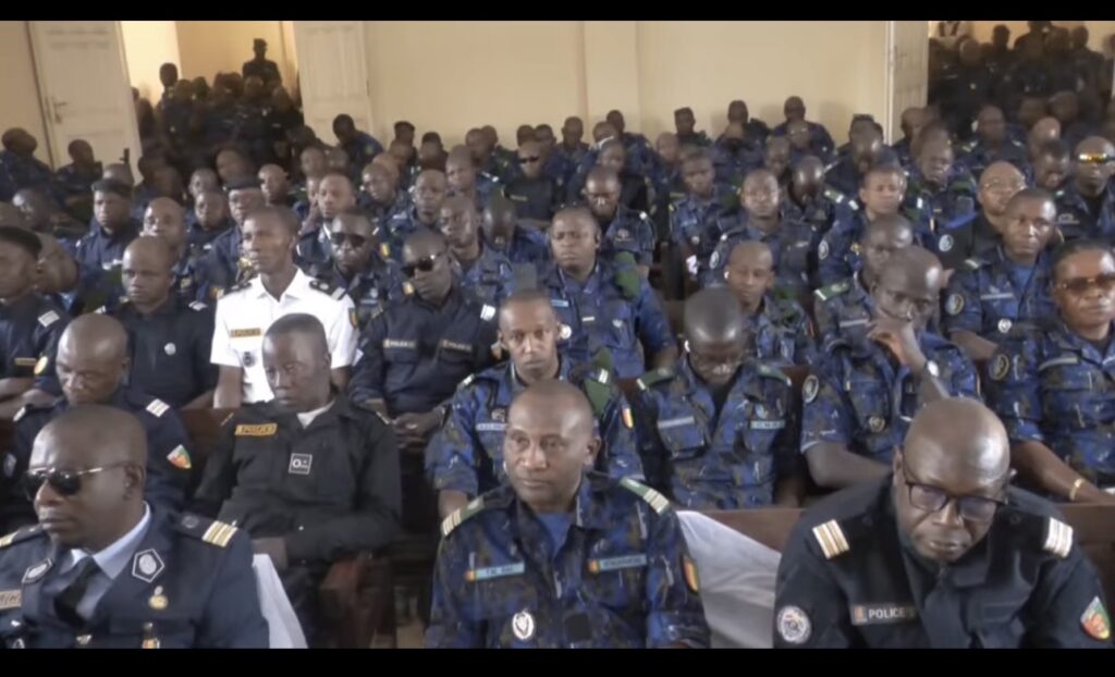 Première prise de contact entre le nouveau parquet général près de la Cour d’appel de Kankan et les officiers de la police judiciaire de Kankan.
