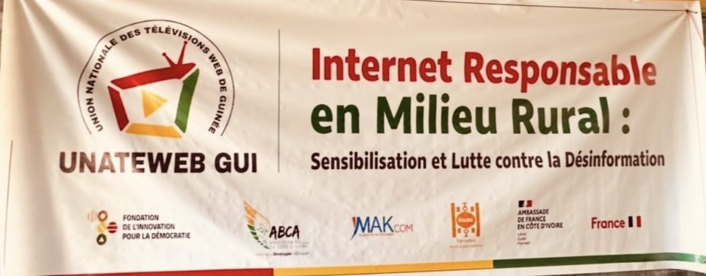 Dans les villages de Boké, apprendre à utiliser Internet en toute sécurité